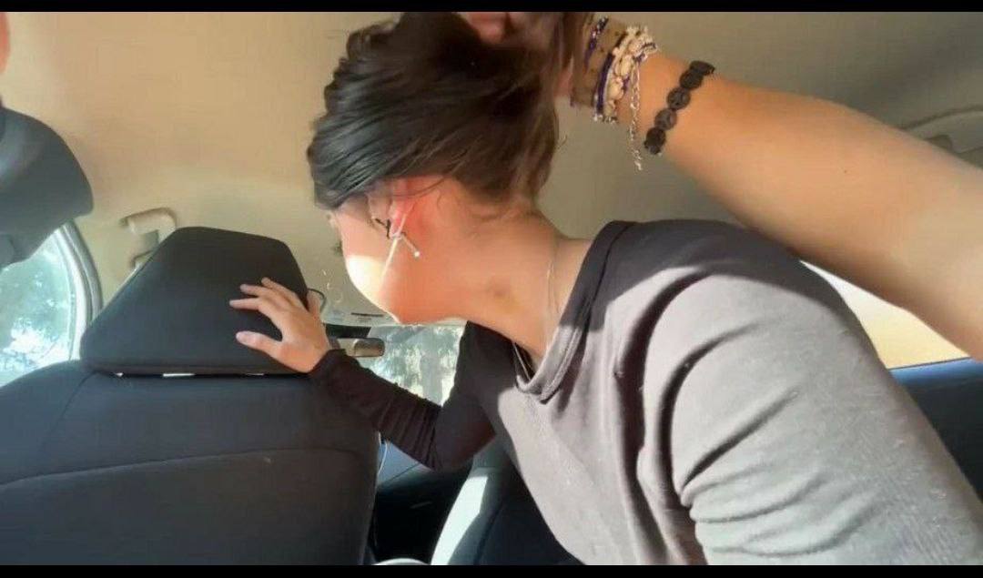 Sexy Gf Sucking Cock In car xxx mms