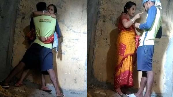 Bihari Village bhabhi paise lekar chudaai de raha hai leaked video