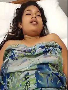 Couple Fucking And Bf Fingering Video in Hotel
