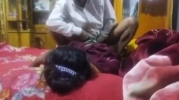 Sasur Aur Pyaasi Bahu Ki Romance Viral Leaked Sex Video