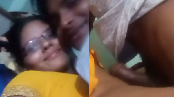 Chasma pehni huyi bhabhi pati ke sath romance aur sex clip