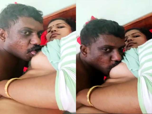 Pati ne patni ka boobs chus chus ke laal kiya fuckmaza