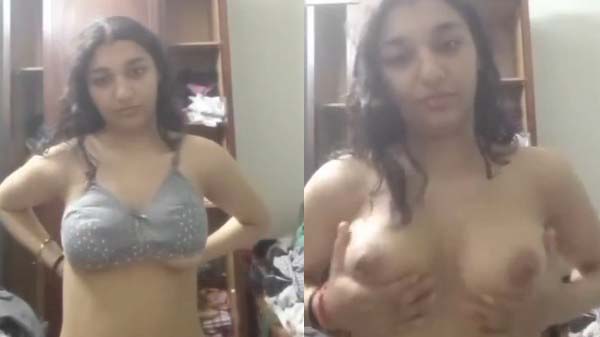 Hot desi girl ragini stands nude in front camera